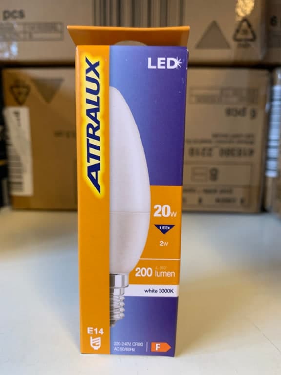 Attralux LED-Lampe (Philips Eco-Marke) — Etikett auf Rückseite, bitte am Original prüfen – Bild 2