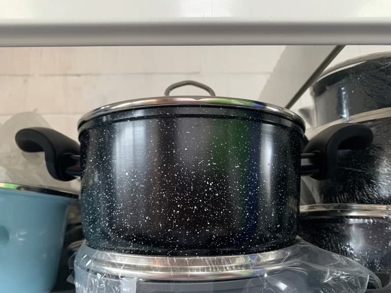 Kochtopf mit Glas-Deckel schwarz Sterne-Optik Antihaft-Beschichtung 2-Henkel
