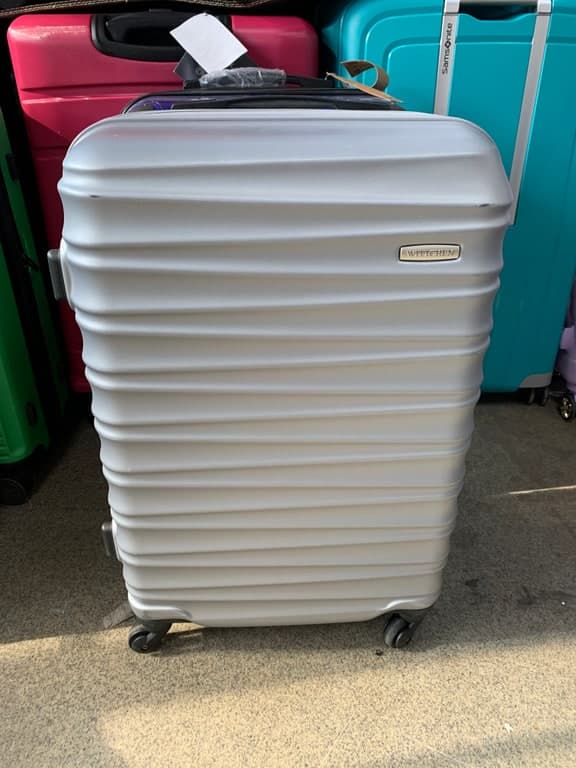Wittchen Hartschalen-Koffer Trolley weiß-silber 4-Rad mit Wellen-Muster (Reisekoffer)