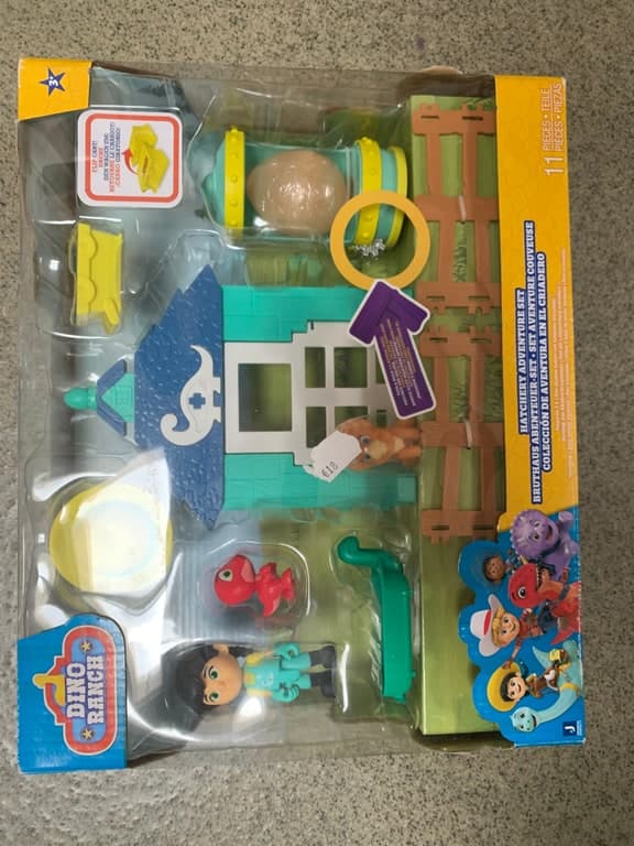 Dino Ranch Hatchery Adventure Set 11-teilig (Jazwares Spielzeug, 3+)