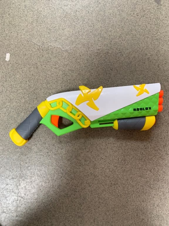 Hasbro NERF Roblox Murder Mystery 2 Banana-Ninja Dart-Blaster (grün-weiß-gelb)