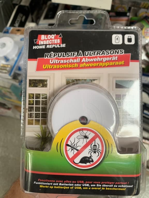 Broszio Ultraschall-Insektenvertreiber FLY18 (21476) – Genius Ideas